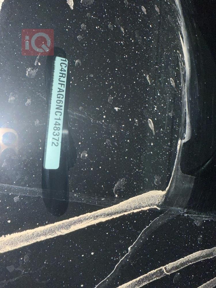 جيب جراند شيروكي